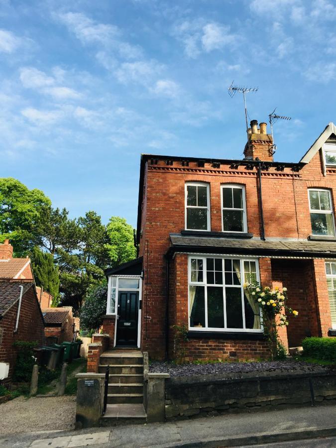 Victorian End-Of-Terrace, Boston Spa Villa Exterior photo